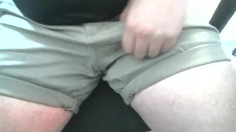 cuddlebeardeluxe online show from August 3, 3:51 pm