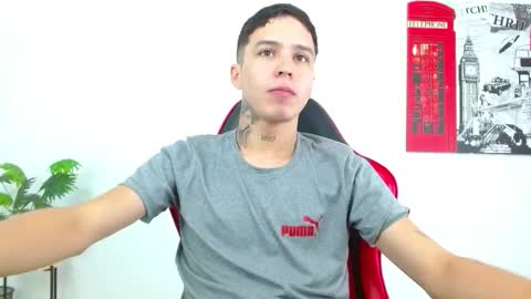 cumandres online show from February 20, 2:52 pm