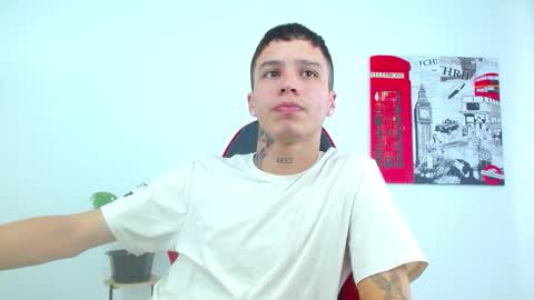 cumandres online show from December 19, 4:04 pm