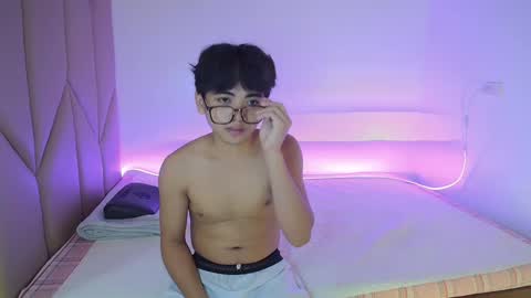 Snapshot of cummingyu chatting on January 26, 12:11 pm cummingyu online show from January 26, 12:11 pm