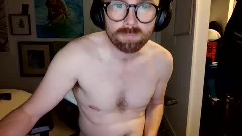 Snapshot of curiousbee73 chatting on October 17, 3:10 am curiousbee73 online show from October 17, 3:10 am