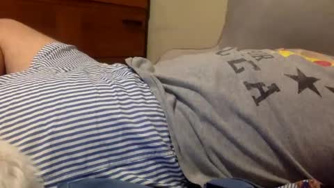 curiouscock08 online show from July 9, 5:22 am