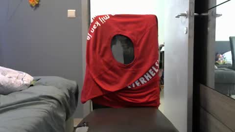 curlyfurly online show from April 3, 10:12 am