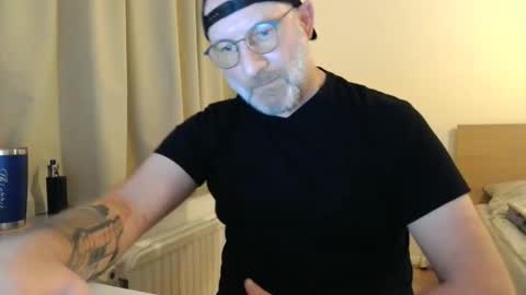 Curman85 online show from March 20, 11:52 pm