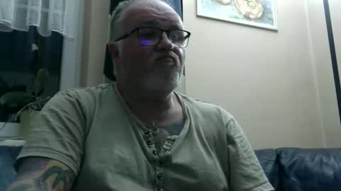 curtus14 online show from January 13, 7:40 pm