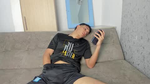 ARTURO-18  MATIAS-18  NIKOLAY-19  HADES-18  GABO-19 online show from March 10, 7:31 pm