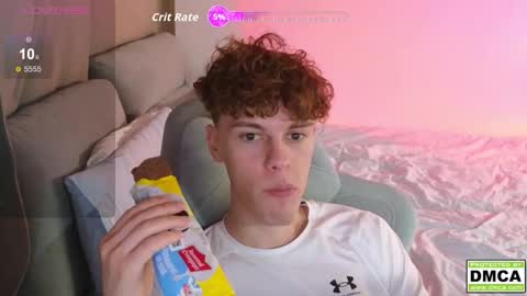 Snapshot of cute_thomas chatting on September 24, 7:34 pm Thomas -  online show from September 24, 7:34 pm