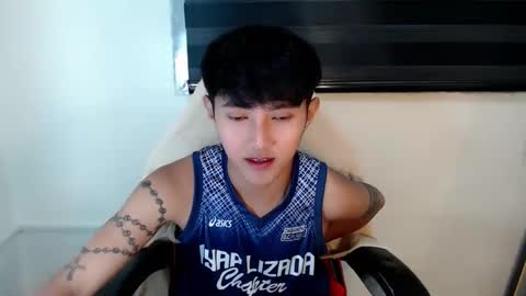 Steph online show from February 25, 7:09 am