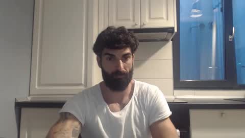 cuteeboy online show from February 4, 3:29 pm