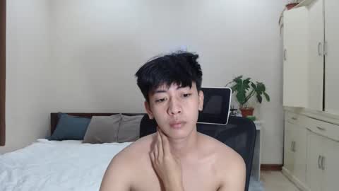 Neil Taylor online show from November 5, 9:28 pm