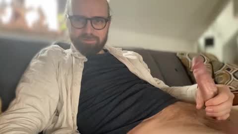 d0n_gi0vanni online show from December 14, 10:45 am