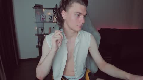 Snapshot of da_scin chatting on October 23, 6:55 pm Daren online show from October 23, 6:55 pm