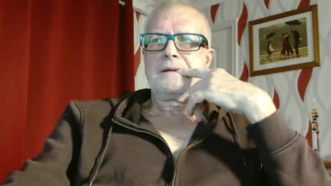 Snapshot of daddiescockforyou chatting on October 27, 9:06 pm Brian ... online show from October 27, 9:06 pm