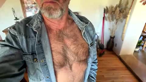 daddy_cowboy2 online show from May 7, 8:31 pm
