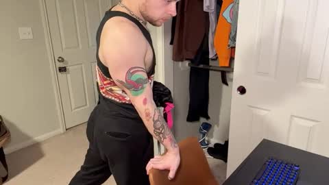 Snapshot of daddydaydrinkz chatting on February 28, 7:15 am DaddydayDrinkz online show from February 28, 7:15 am