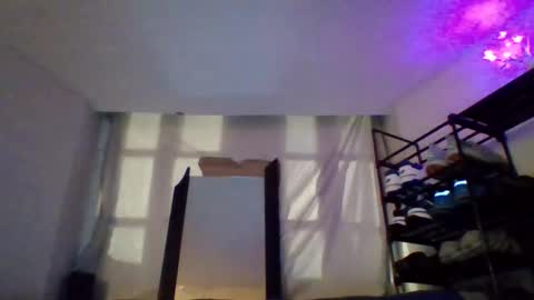 daddydickxm online show from April 4, 4:31 am