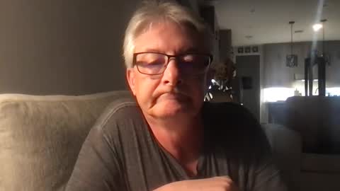 daddymike92883_1 online show from March 8, 8:19 am