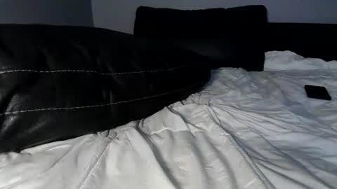 Daddyshugecock666 online show from June 20, 5:34 am