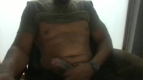 Snapshot of dadsblk chatting on October 9, 3:39 pm D online show from October 9, 3:39 pm