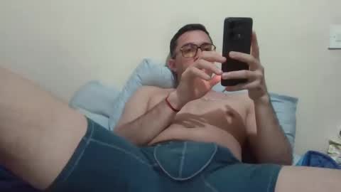 dale_guaya online show from February 17, 7:57 pm