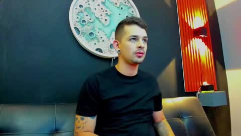 Damian Oliver online show from January 16, 5:21 am