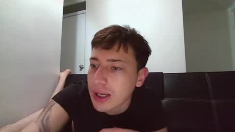 damian_de online show from December 6, 12:18 am