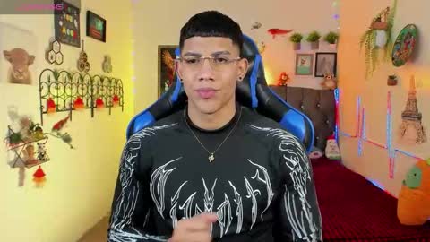 Damian online show from January 7, 3:00 am