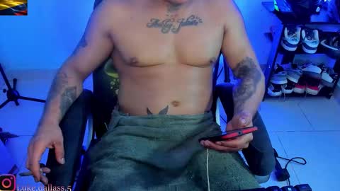 damian_tornerr online show from February 10, 2:22 pm