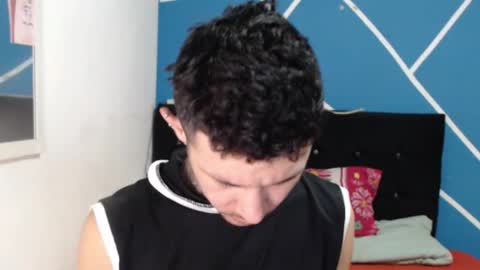 damiansexyboy69 online show from November 14, 3:31 am