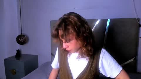 damiennoir online show from November 27, 7:50 pm