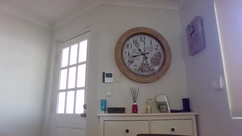 damjmar online show from December 3, 2:39 am