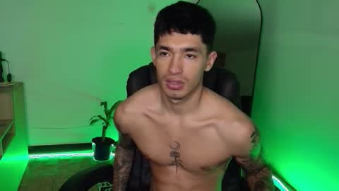 Damon online show from December 3, 2:17 am