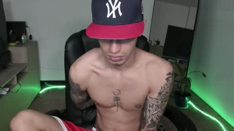 Damon online show from January 6, 10:03 pm