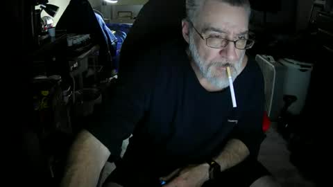 dan137111 online show from May 24, 2:34 pm
