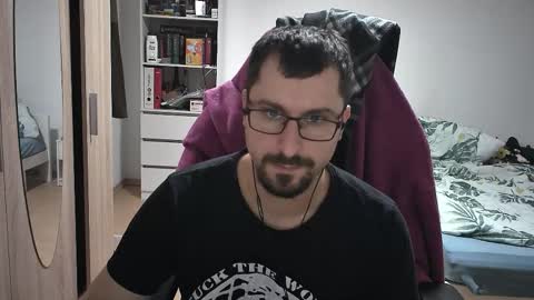 King Dan online show from November 2, 9:08 pm