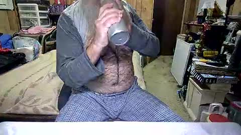 Dana online show from December 15, 4:15 pm