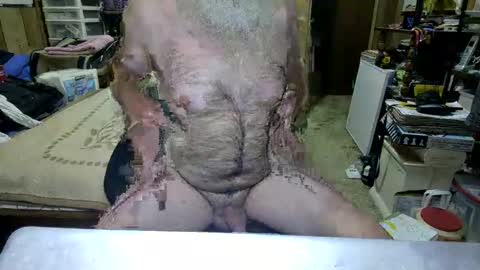 Snapshot of danagm chatting on October 28, 2:58 am Dana online show from October 28, 2:58 am