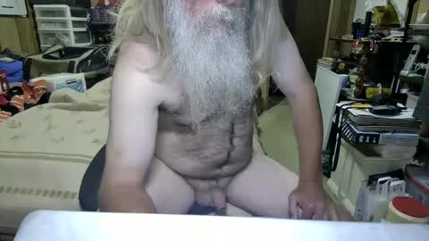 Snapshot of danagm chatting on October 1, 4:33 pm Dana online show from October 1, 4:33 pm