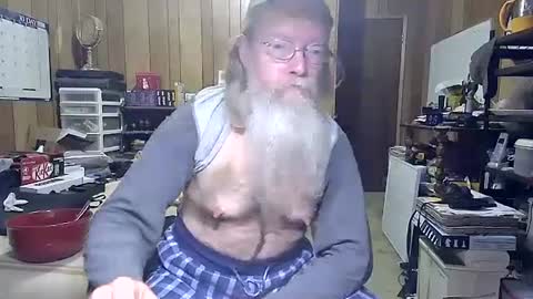 Snapshot of danagm chatting on December 26, 5:19 pm Dana online show from December 26, 5:19 pm