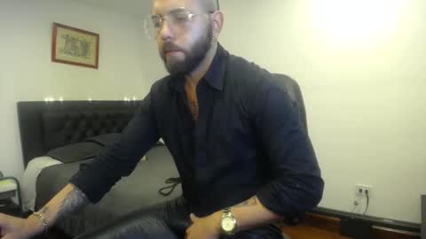 danbury online show from February 6, 9:44 pm