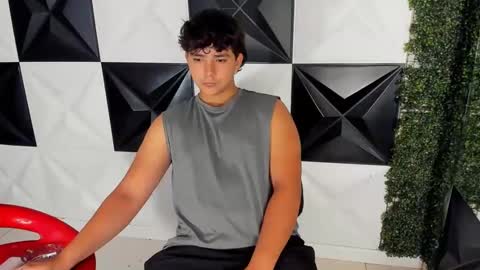 Snapshot of dani_cumboy chatting on October 25, 4:42 pm dani_cumboy online show from October 25, 4:42 pm