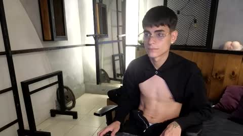 dani_mc online show from December 22, 12:35 pm