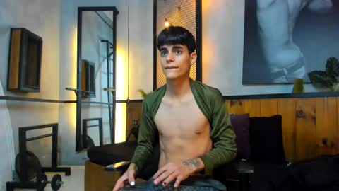 dani_mc online show from December 2, 11:57 am