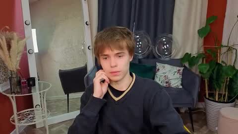 danie20777 online show from February 27, 11:44 am