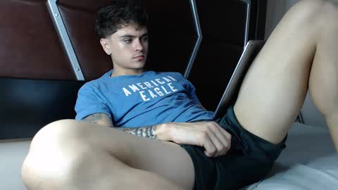 daniel_collins07 online show from October 12, 5:23 am