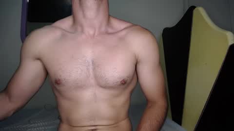 Snapshot of daniel_ny_ chatting on February 13, 9:28 pm Dani online show from February 13, 9:28 pm