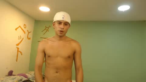 danielitopapii online show from July 2, 1:59 am