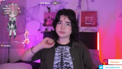 Snapshot of daniellesins_ chatting on October 29, 11:29 pm    online show from October 29, 11:29 pm