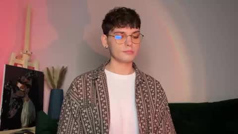 danieltuckerr online show from March 4, 3:08 pm