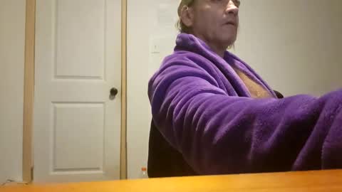 danimal5000 online show from December 7, 8:11 am